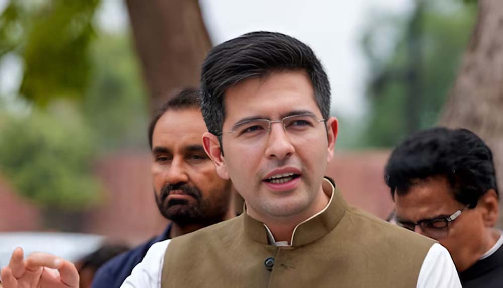 राघव चड्ढा ने AAP से दिया इस्तीफा, BJP में दो तिहाई सांसदों के साथ विलय का किया ऐलान