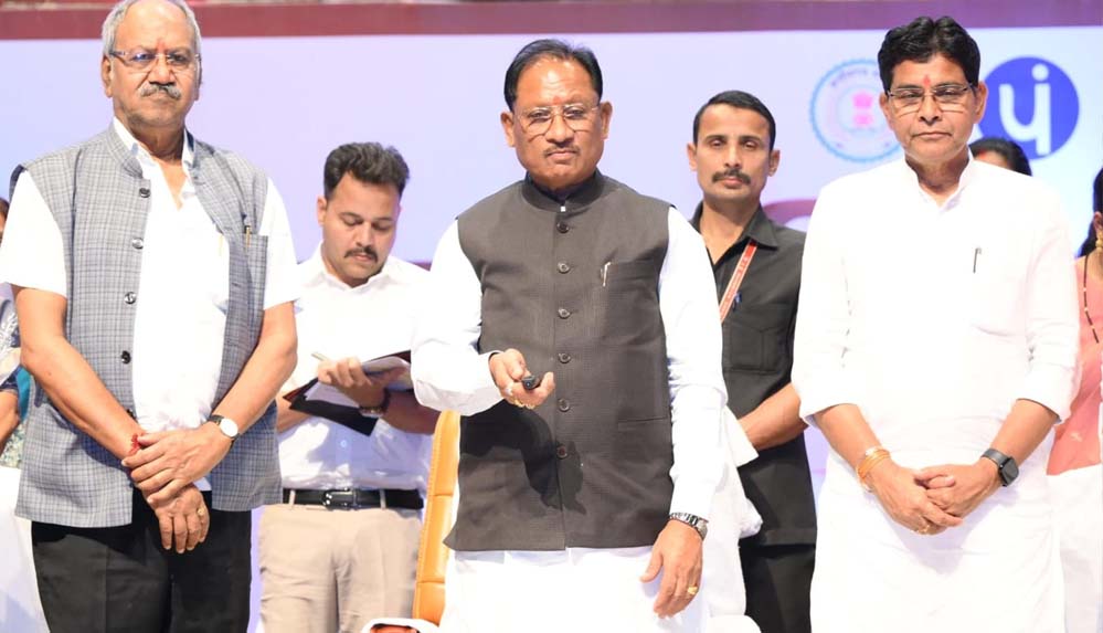 मुख्यमंत्री साय ने कहा- पंचायती राज संस्थाओं को सशक्त बनाकर विकसित भारत की नींव रख रही है सरकार