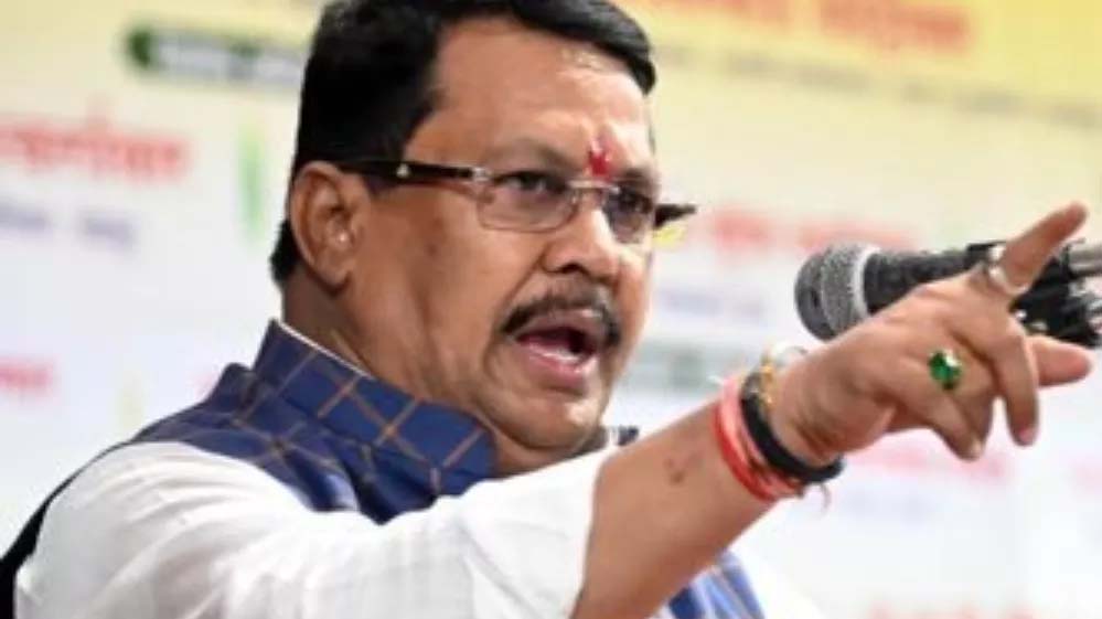 कांग्रेस विधायक का विवादित बयान: ट्रंप पर गोली चलनी थी, भारत में भी जनता का मूड ऐसा