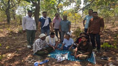 जंगल में जुए के अड्डे पर पुलिस का ताबड़तोड़ छापा, 5 आरोपी गिरफ्तार, फिल्मी अंदाज में बड़ी सफलता