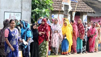 बंगाल चुनाव में 18% वोटिंग, ममता का गड़बड़ी का आरोप, नादिया में BJP वर्कर पर हमला