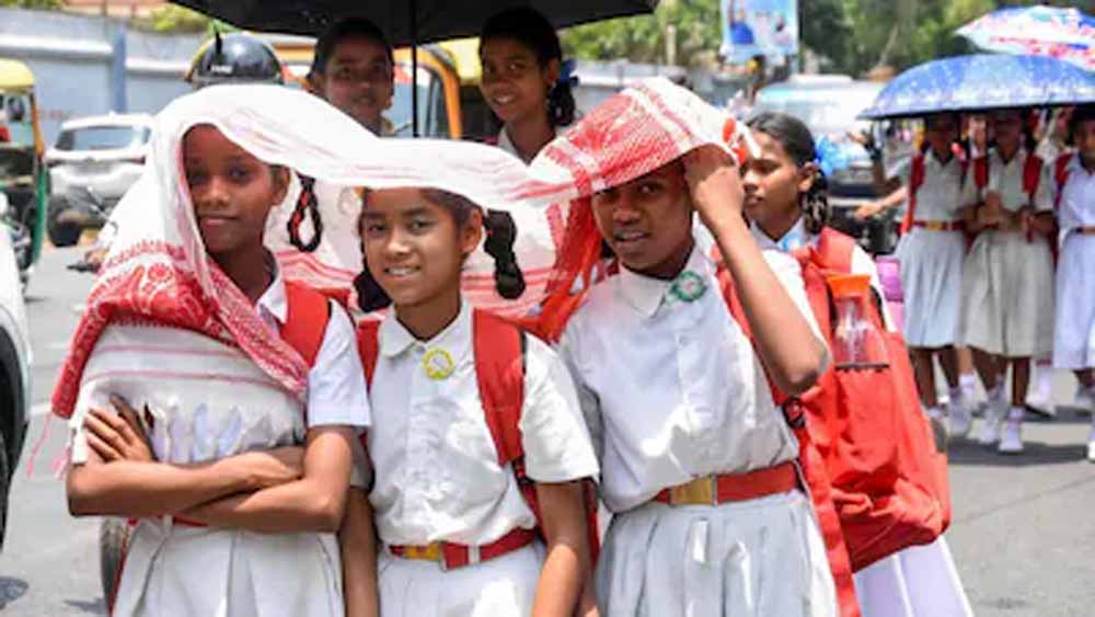 भीषण गर्मी को देखते हुए करौली प्रशासन का बड़ा फैसला, सुबह लगेंगी कक्षाएं