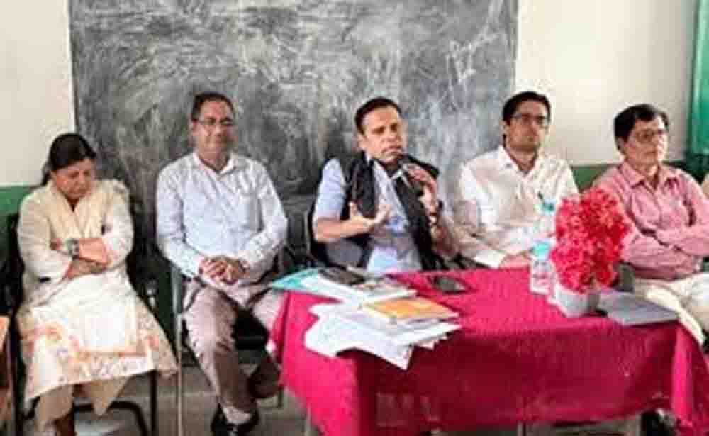 झारखंड शिक्षा विभाग की बड़ी बैठक, हजारीबाग में बच्चों को क्वालिटी एजुकेशन और खेलकूद से जोड़ने पर जोर