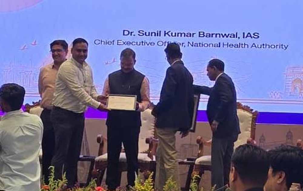 आयुष्मान भारत प्रधानमंत्री जन आरोग्य योजना सम्मान निरंतर सुधार की दिशा में किए जा रहे प्रयासों का परिणाम: स्वास्थ्य मंत्री
