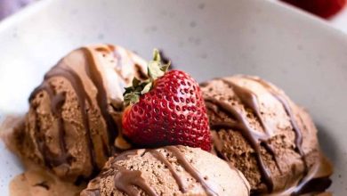 वनीला, मैंगो और चॉकलेट आइसक्रीम घर पर बनाने का आसान तरीका
