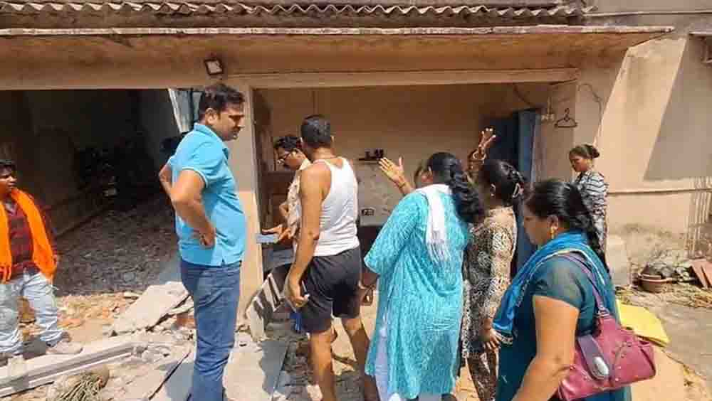 चार दिनों के बाद मानगो वासियों को मिली पानी की किल्लत से राहत, क्षतिग्रस्त पाइपों की मरम्मत शुरू