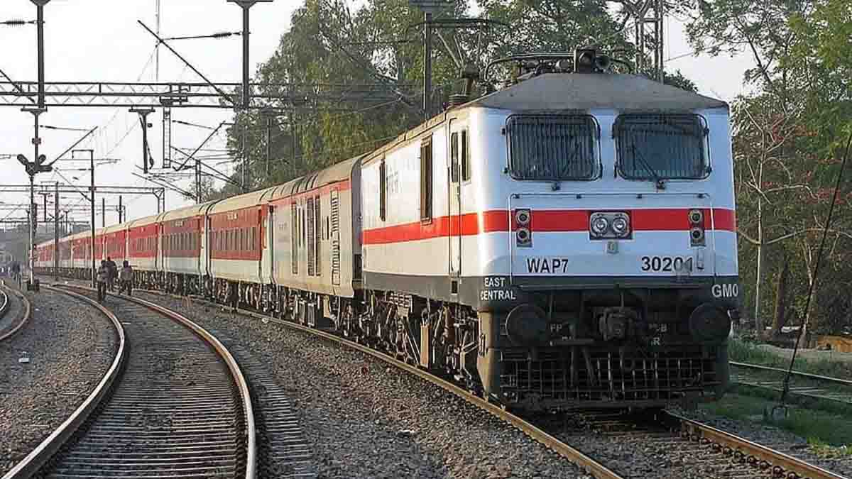 गर्मी में यात्रियों को राहत, रेलवे ने चलाई नई स्पेशल ट्रेन सेवा