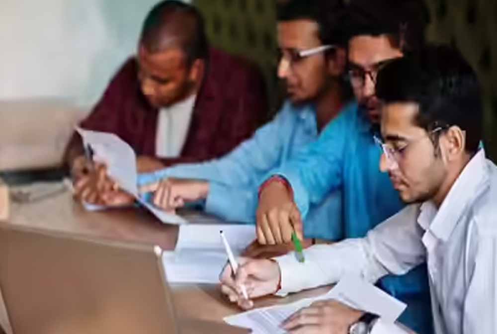 युवाओं के लिए खुशखबरी: Bihar में इंटर्नशिप प्रोग्राम, 12वीं पास को भी मिलेगा ₹6000 तक स्टाइपेंड