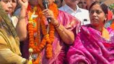 Cultural Pride in Rajya Sabha: लक्ष्मी वर्मा ने पारंपरिक साड़ी में ली शपथ, गूंजा ‘जय जोहार’