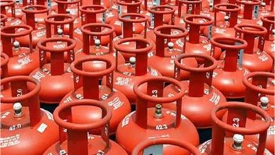 LPG Crisis Alert: 35 दिन बाद भी ऑनलाइन बुकिंग शुरू नहीं, गैस सिलेंडर को लेकर लोग परेशान