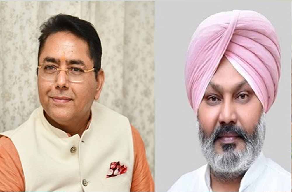 Defection Row: अमन अरोड़ा बोले- नेताओं का जाना ‘पुरानी बात’, पार्टी मजबूत