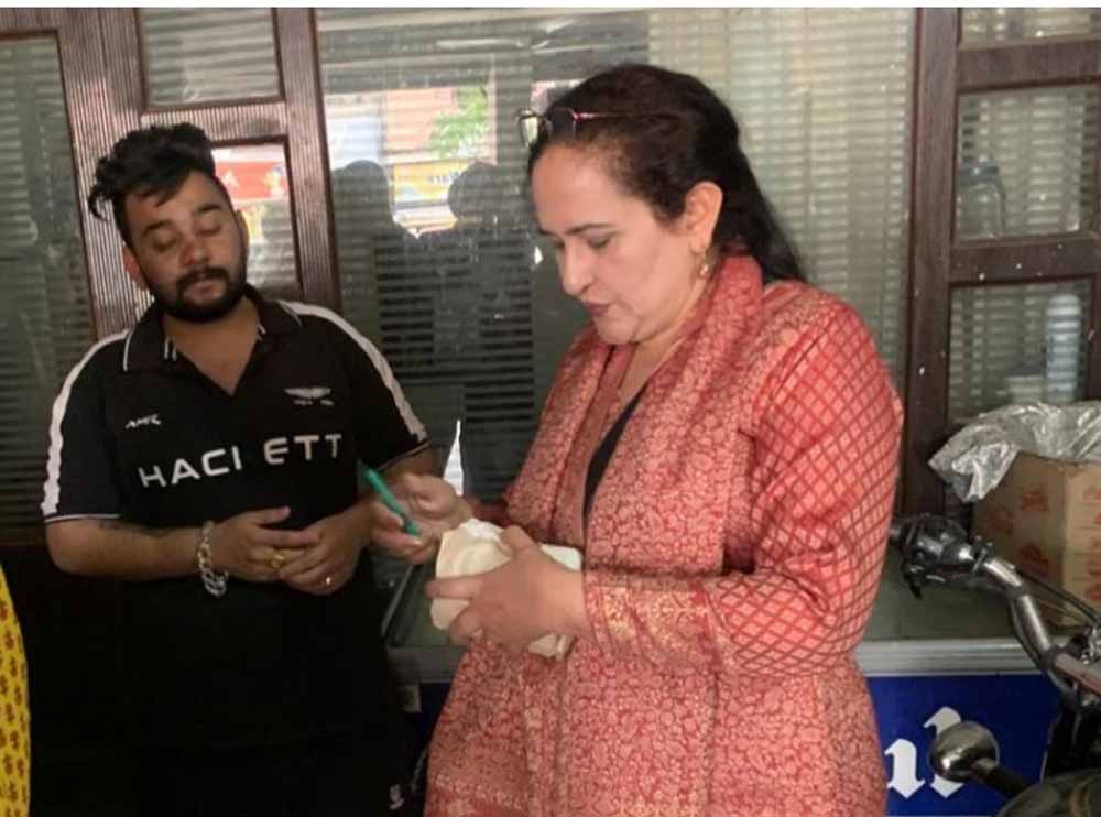 Food Safety Action: तरनतारन में डेयरी और फूड आउटलेट्स पर रेड, 6 सैंपल कलेक्ट