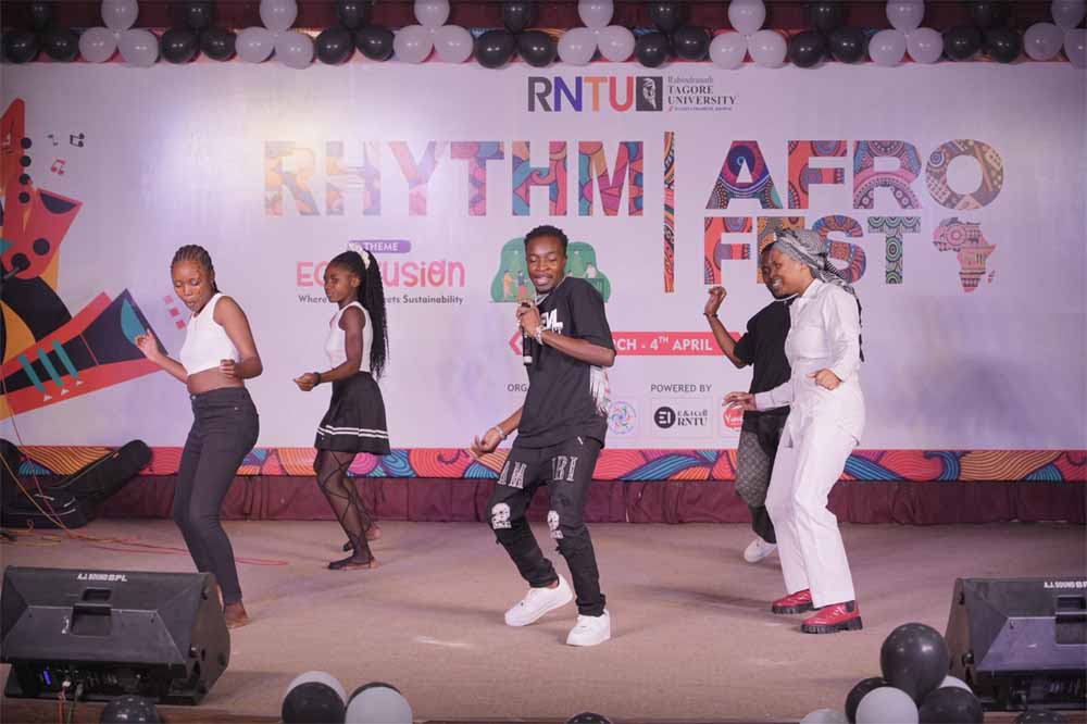 तीसरे वर्ष भी रंगारंग ‘अफ्रो फेस्ट’, रबीन्द्रनाथ टैगोर विश्वविद्यालय बना सांस्कृतिक संगम