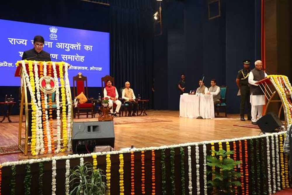 नई जिम्मेदारी की शुरुआत: राज्य सूचना आयुक्तों ने ली शपथ, पारदर्शिता को मिलेगा बढ़ावा