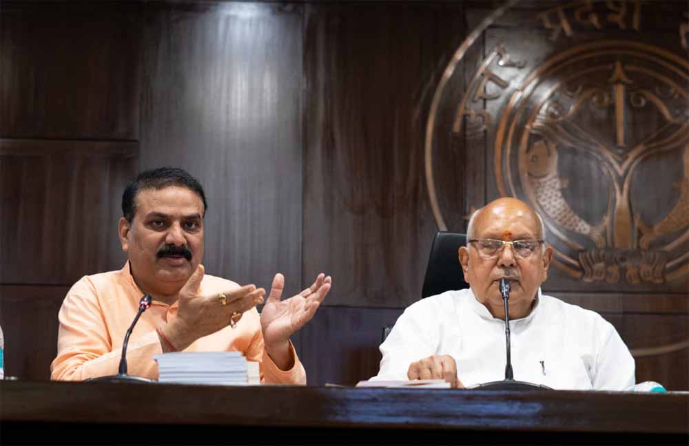 राष्ट्रकवि रामधारी सिंह दिनकर की पुण्यतिथि पर तीन दिवसीय रश्मिरथी पर्व होगा आयोजित, सीएम योगी होंगे मुख्य अतिथि