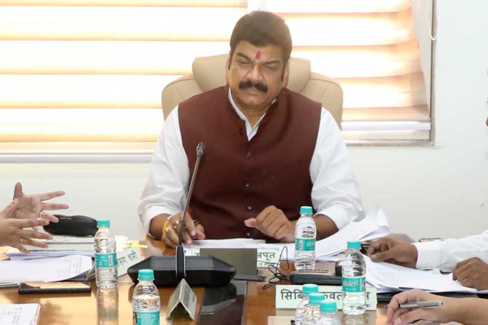 दिसम्बर 2026 तक फेस रिकग्निशन से होगा राशन वितरण, बोले खाद्य मंत्री राजपूत दिसम्बर 2026 तक फेस रिकग्निशन से होगा राशन वितरण, बोले खाद्य मंत्री राजपूत