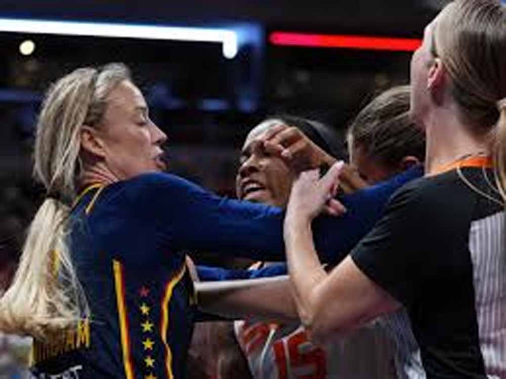 इंडियाना फीवर की स्टार केल्से मिशेल बनीं WNBA की टॉप पेड खिलाड़ियों में शामिल
