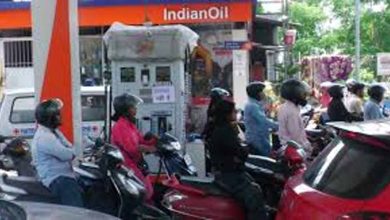 रांची में ईंधन की भारी किल्लत: लंबी कतारें, सीमित पेट्रोल-डीजल और बढ़ी कालाबाजारी