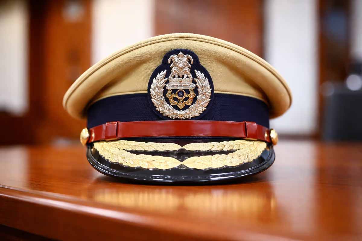 शिक्षा से लेकर गृह विभाग तक बदलाव, कई जिलों के DDC बदले गए