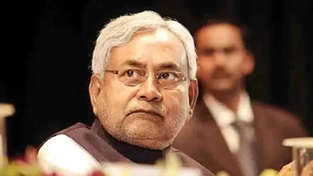 बिहार में विकास पर जोर, मंत्रियों को नीतीश कुमार ने दिए सख्त निर्देश
