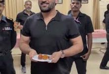 MS Dhoni ने NSG कमांडोज के साथ की शूटिंग प्रैक्टिस, IPL 2026 में वापसी को लेकर बढ़ी उम्मीदें