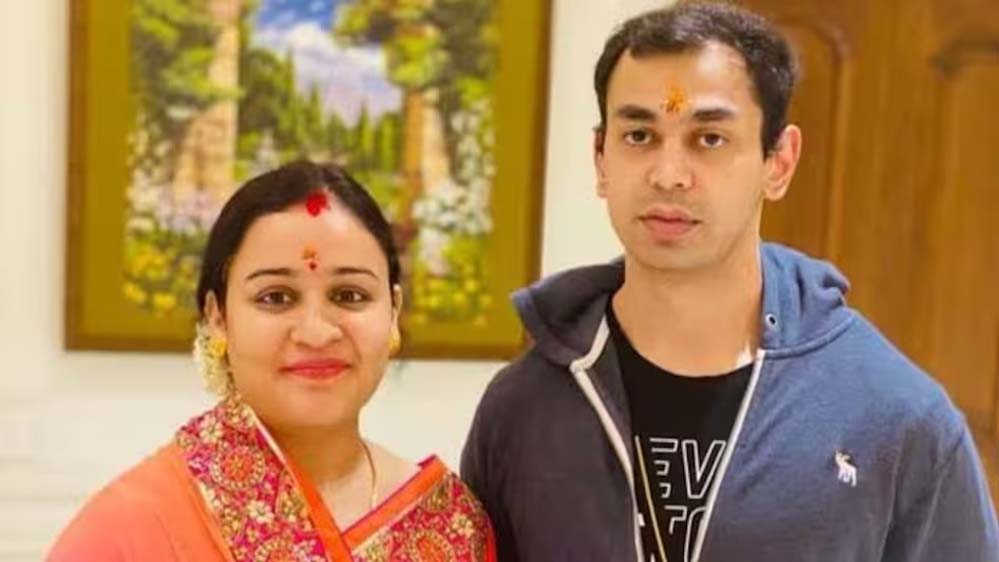 दुखद खबर: अखिलेश यादव के भाई प्रतीक नहीं रहे, अस्पताल में इलाज के दौरान निधन दुखद खबर: अखिलेश यादव के भाई प्रतीक नहीं रहे, अस्पताल में इलाज के दौरान निधन