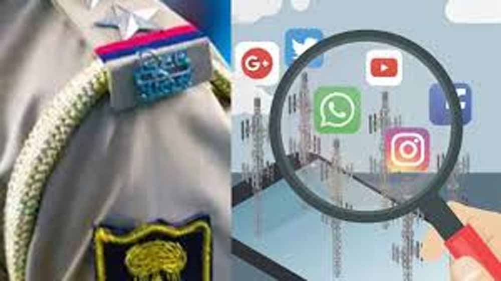 वर्दी में रील बनाने वाले पुलिसकर्मियों पर गिरेगी गाज, DGP मुख्यालय का सख्त आदेश वर्दी में रील बनाने वाले पुलिसकर्मियों पर गिरेगी गाज, DGP मुख्यालय का सख्त आदेश