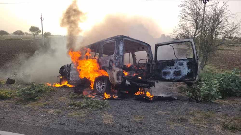 मां को अस्पताल ले जा रहे थे, रास्ते में बनी मौत की गाड़ी: अजमेर हादसे से गांव में मातम मां को अस्पताल ले जा रहे थे, रास्ते में बनी मौत की गाड़ी: अजमेर हादसे से गांव में मातम