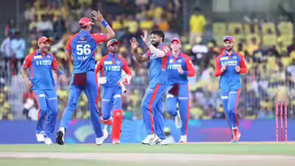 DC vs CSK: दोनों टीमों की बराबरी की जंग, प्लेऑफ पर नजरें DC vs CSK: दोनों टीमों की बराबरी की जंग, प्लेऑफ पर नजरें