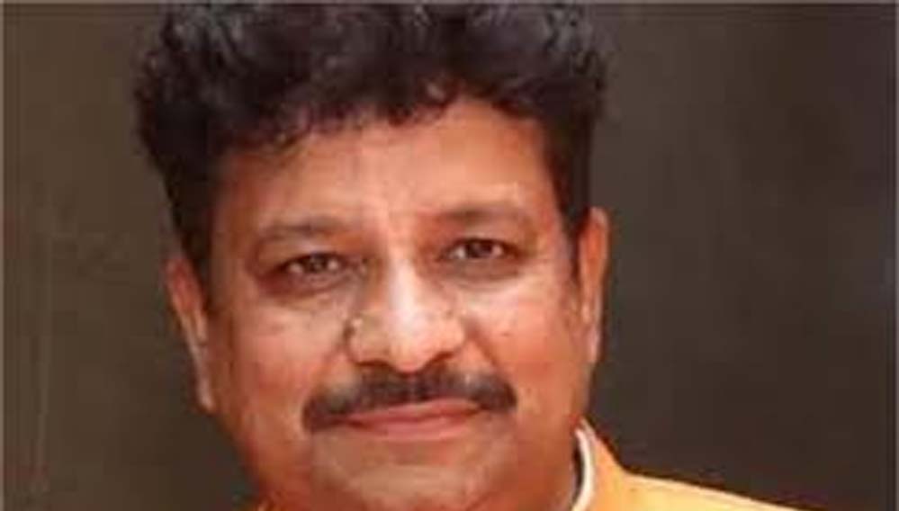 रमन अरोड़ा को मिली फिर से सुरक्षा, जालंधर में चल रही हैं कई तरह की अटकलें रमन अरोड़ा को मिली फिर से सुरक्षा, जालंधर में चल रही हैं कई तरह की अटकलें
