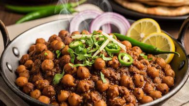 घर पर बनाएं होटल जैसे गाढ़े और स्वादिष्ट छोले, जानें आसान ट्रिक