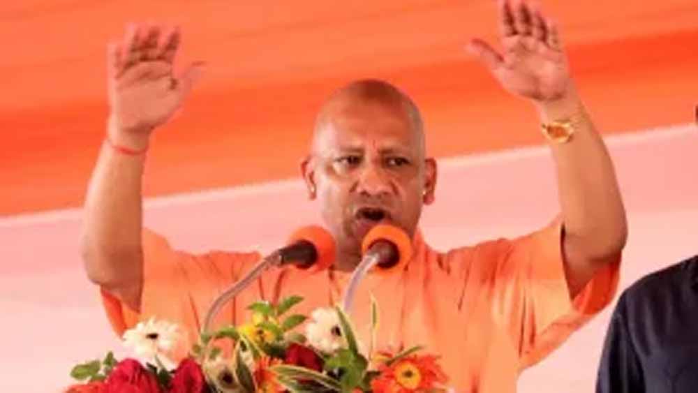 सीएम योगी के निर्देश पर सख्त,100 अस्पतालों का भुगतान रोका गया, 100 किए गए सस्पेंड सीएम योगी के निर्देश पर सख्त,100 अस्पतालों का भुगतान रोका गया, 100 किए गए सस्पेंड