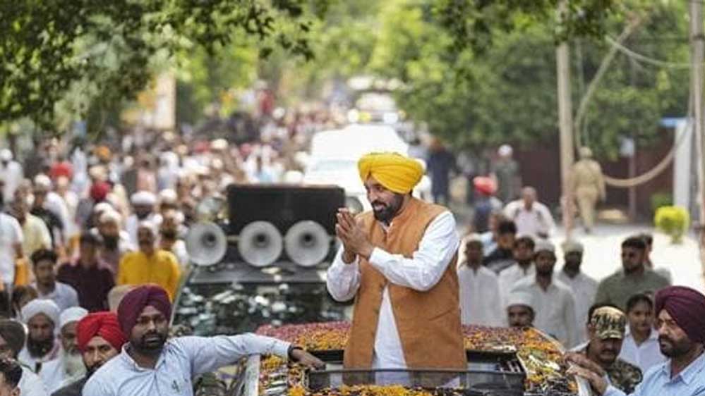 बठिंडा में शुकराना यात्रा के दौरान सीएम का BJP पर निशाना, बंगाल की स्थिति को बताया उदाहरण