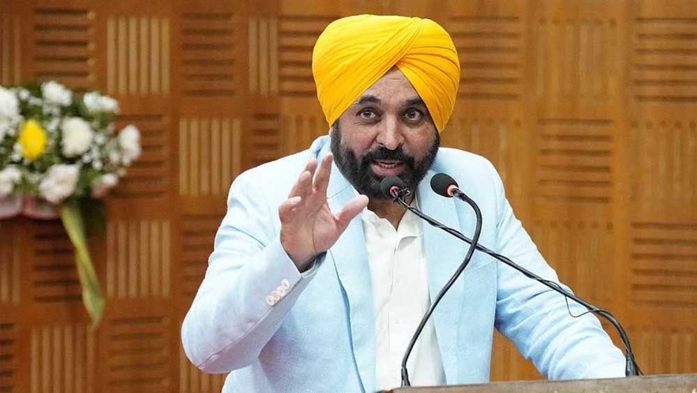 भगवंत मान ने किया जोरदार बयान, कहा- भाजपा की ED ने अरोड़ा के घर मारा छापा