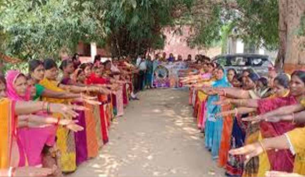 स्वच्छता अभियान में जीविका दीदियों का कमाल, बिहार ने हासिल किया बड़ा मुकाम स्वच्छता अभियान में जीविका दीदियों का कमाल, बिहार ने हासिल किया बड़ा मुकाम