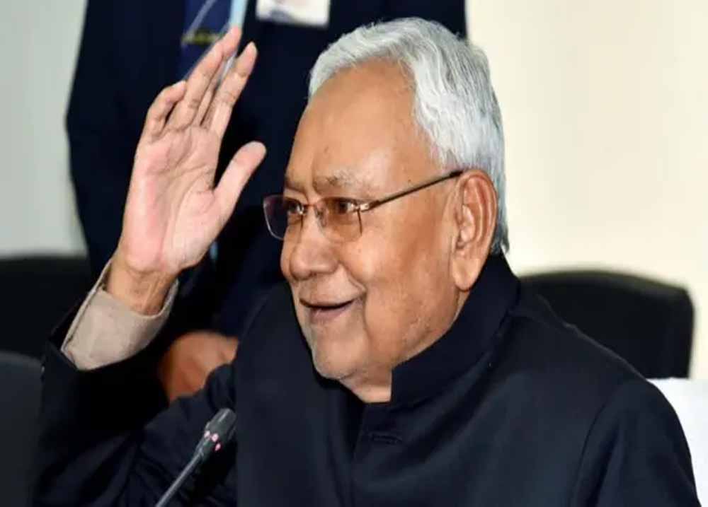 क्या बिहार में बदलने वाला है सियासी समीकरण? सम्राट फैक्टर से बढ़ी नीतीश की चिंता