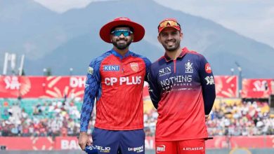 टॉस में पंजाब किंग्स का पलड़ा भारी, पहले बैटिंग करेगी RCB टॉस में पंजाब किंग्स का पलड़ा भारी, पहले बैटिंग करेगी RCB