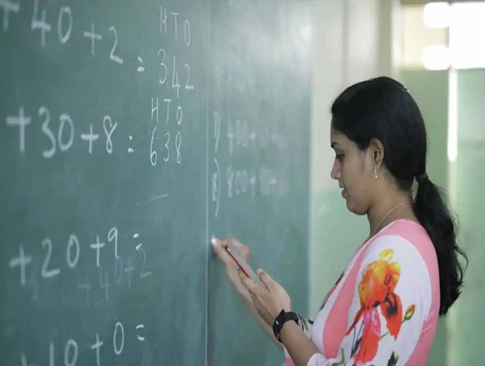 पंजाब-हरियाणा हाईकोर्ट ने सरकार को लगाई फटकार, पुराने गेस्ट टीचर्स को पक्का करने के निर्देश