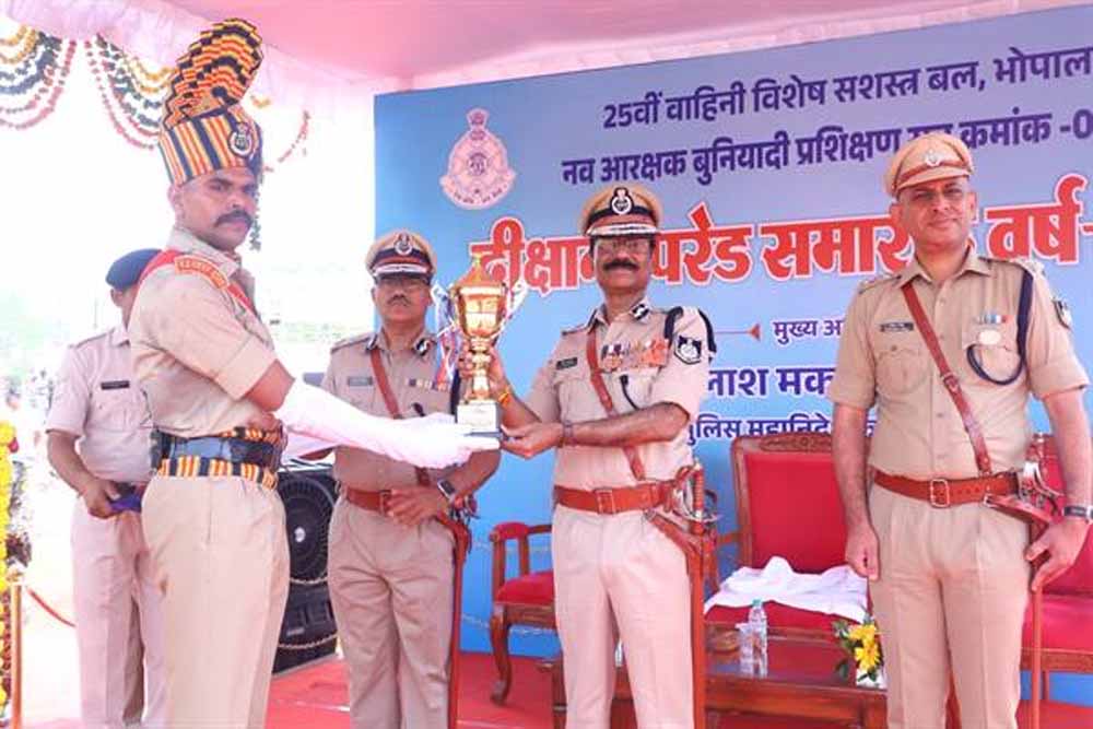 आरक्षक पुलिस संगठन की सबसे महत्वपूर्ण शक्ति – डीजीपी मकवाणा