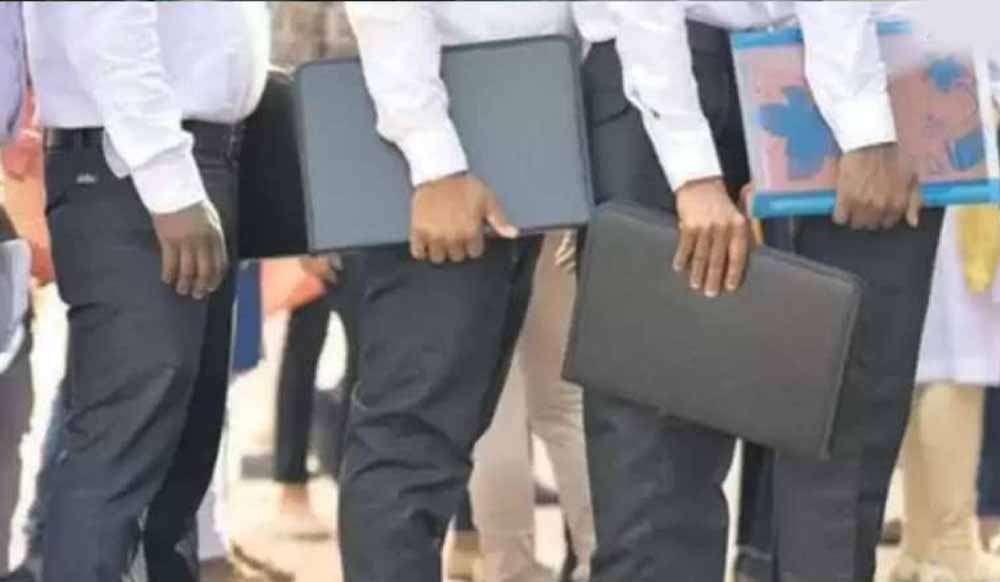 अब यूनिफॉर्म में दिखेंगे एस्टेट ऑफिस कर्मचारी, चंडीगढ़ प्रशासन का बड़ा फैसला