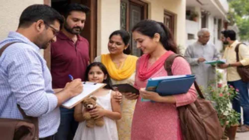 पढ़ाई पहले! जनगणना में स्कूल कंप्यूटर के इस्तेमाल पर शिक्षा विभाग का प्रतिबंध