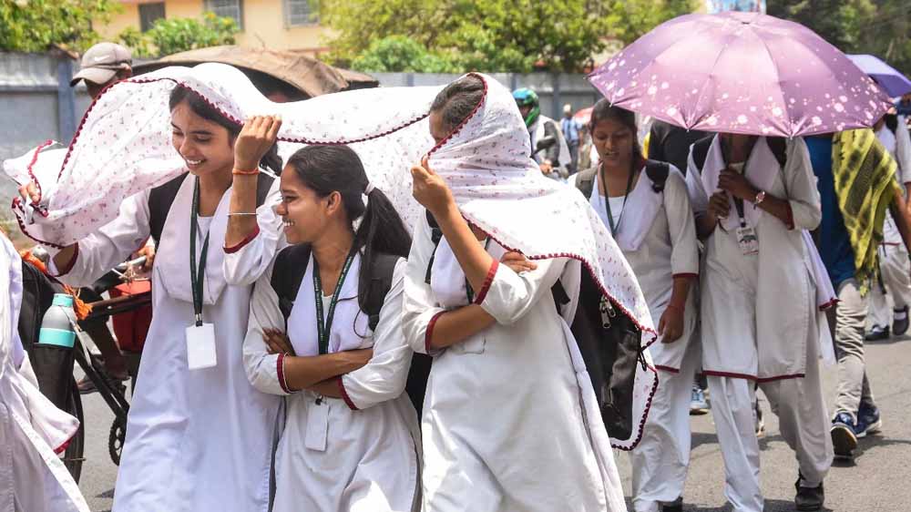 तपती गर्मी के बीच पंजाब स्कूलों में छुट्टियों की तैयारी, सरकार जल्द कर सकती है ऐलान
