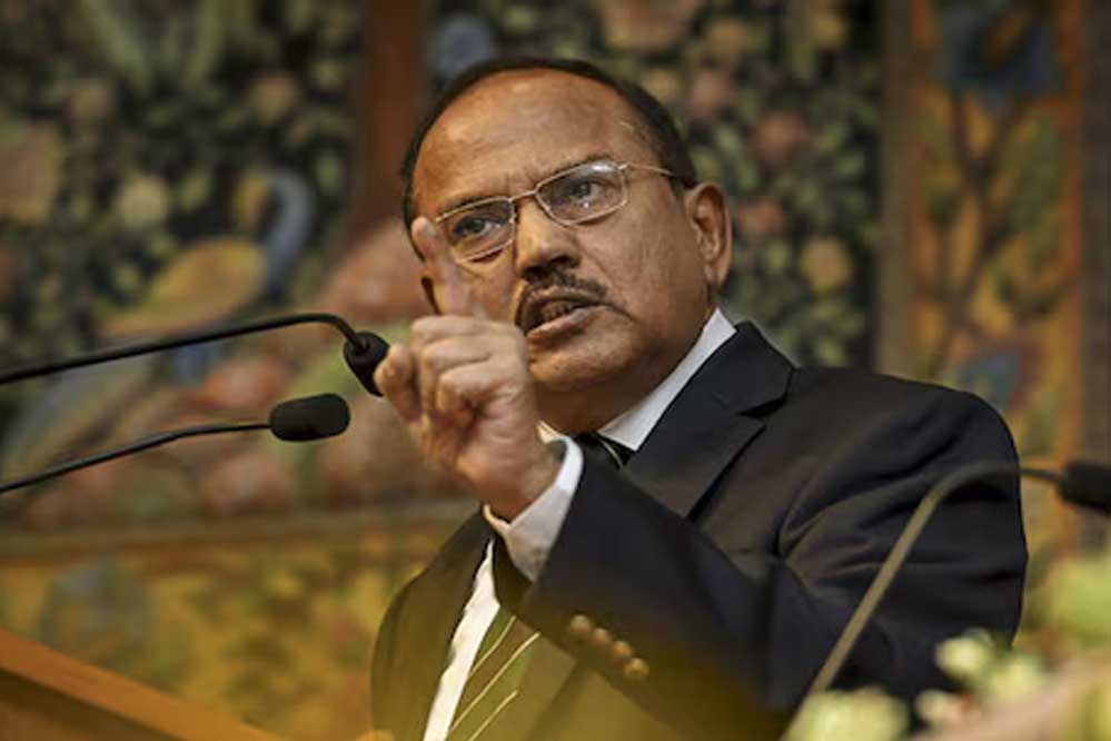 रूस दौरे के बीच बड़ा भू-राजनीतिक घटनाक्रम, पुतिन-तालिबान समझौते से बढ़ी हलचल