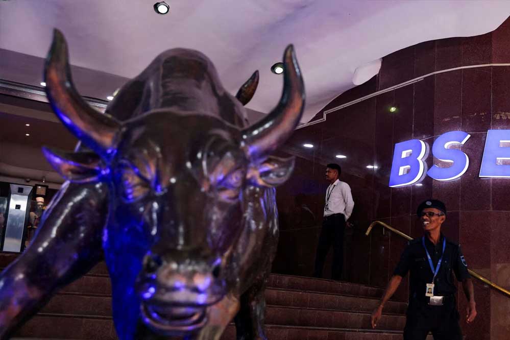 कच्चे तेल में गिरावट का बाजार पर असर, Sensex 76,220 के पार; Nifty भी 24,000 के ऊपर
