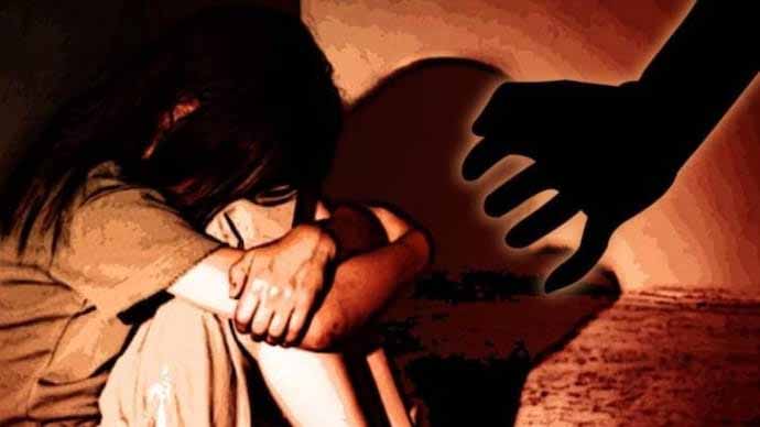 MP शर्मसार: बस स्टैंड से उठाकर नाबालिग से सामूहिक दुष्कर्म, मुसाफिरखाने में दिया वारदात को अंजाम
