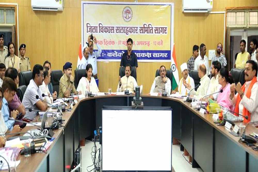 मध्यप्रदेश सरकार समग्र विकास के लिए संकल्पित