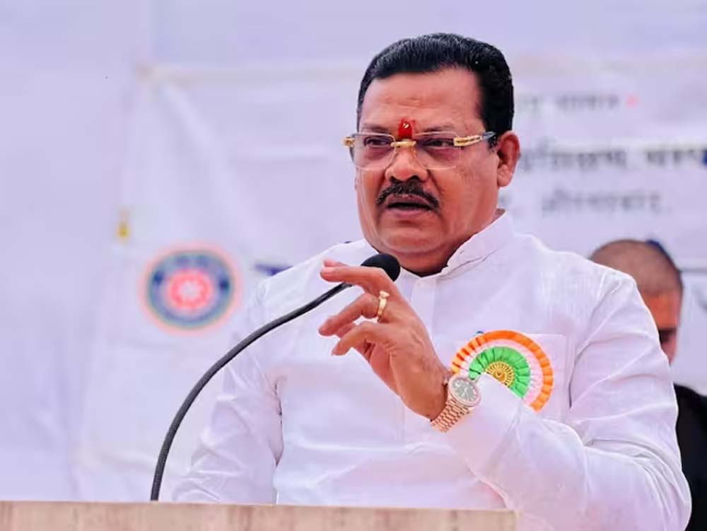 संजय शिरसाट का बड़ा संकेत: 2029 में BJP और शिवसेना अकेले लड़ सकते हैं चुनाव, सियासत में हलचल तेज संजय शिरसाट का बड़ा संकेत: 2029 में BJP और शिवसेना अकेले लड़ सकते हैं चुनाव, सियासत में हलचल तेज