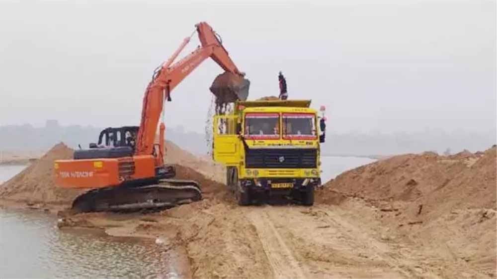 सरकार की तैयारी पूरी: 30–35 लाख सीएफटी बालू स्टॉक से निर्माण कार्य जारी रहेंगे