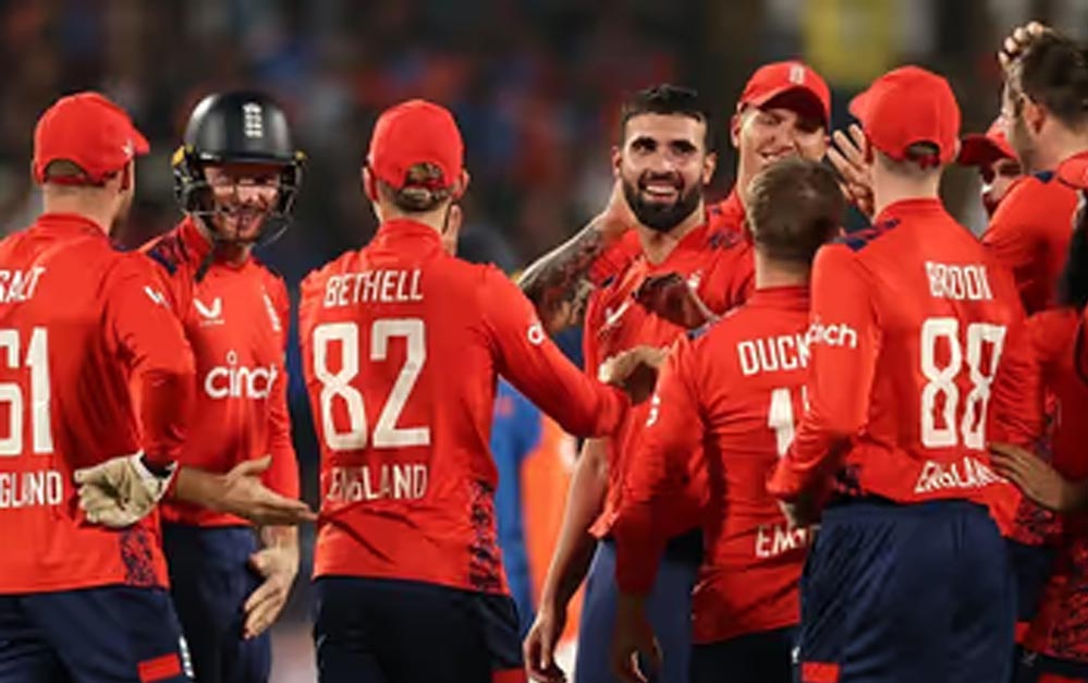 इंग्लैंड ने खेला बड़ा दांव! भारत के खिलाफ T20 सीरीज में अनकैप्ड ऑलराउंडर की एंट्री इंग्लैंड ने खेला बड़ा दांव! भारत के खिलाफ T20 सीरीज में अनकैप्ड ऑलराउंडर की एंट्री