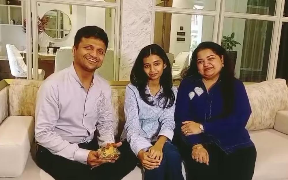 कॉपी दोबारा जांची गई तो मिले पूरे 500 नंबर, रांची की अवनी केजरीवाल ने रचा इतिहास